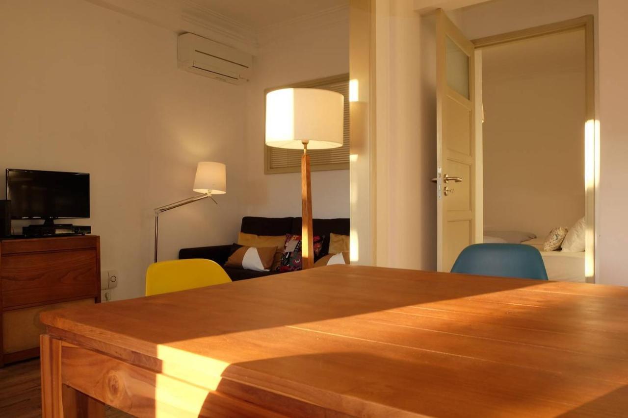 Central 2 Bedroom Apt W/Garden And Pantheon Views Lisboa Exterior foto